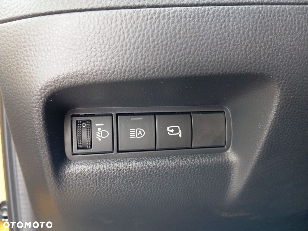 Toyota Aygo X Hybrid 1.5 Style e-CVT - 21