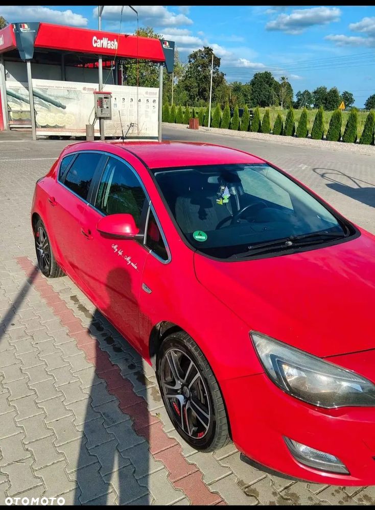 Opel Astra 1.6 T Sport - 2