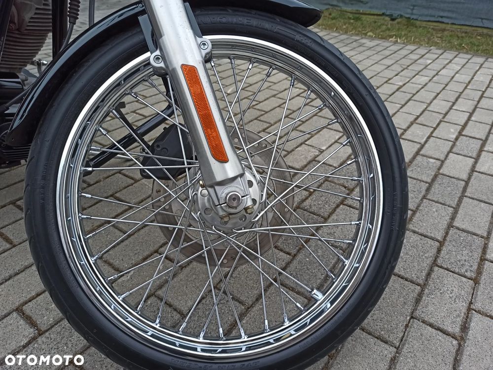 Harley-Davidson Softail Standard - 11