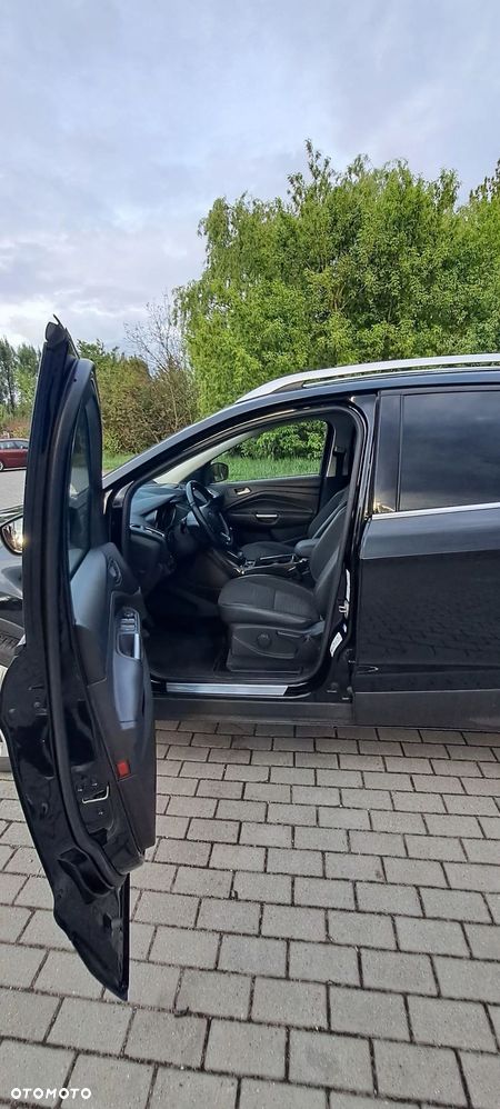 Ford Kuga 1.5 EcoBoost FWD Titanium ASS - 4