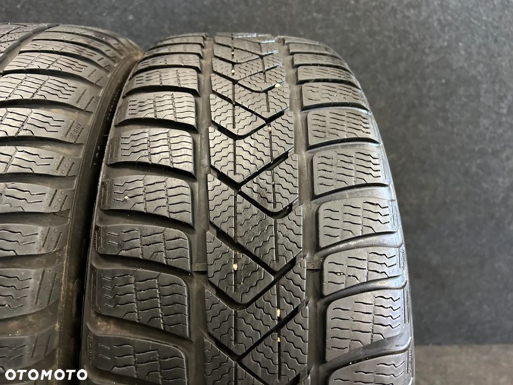 Opony zimowe Pirelli SottoZero 3 205/50/17 93V XL 2szt. - 3