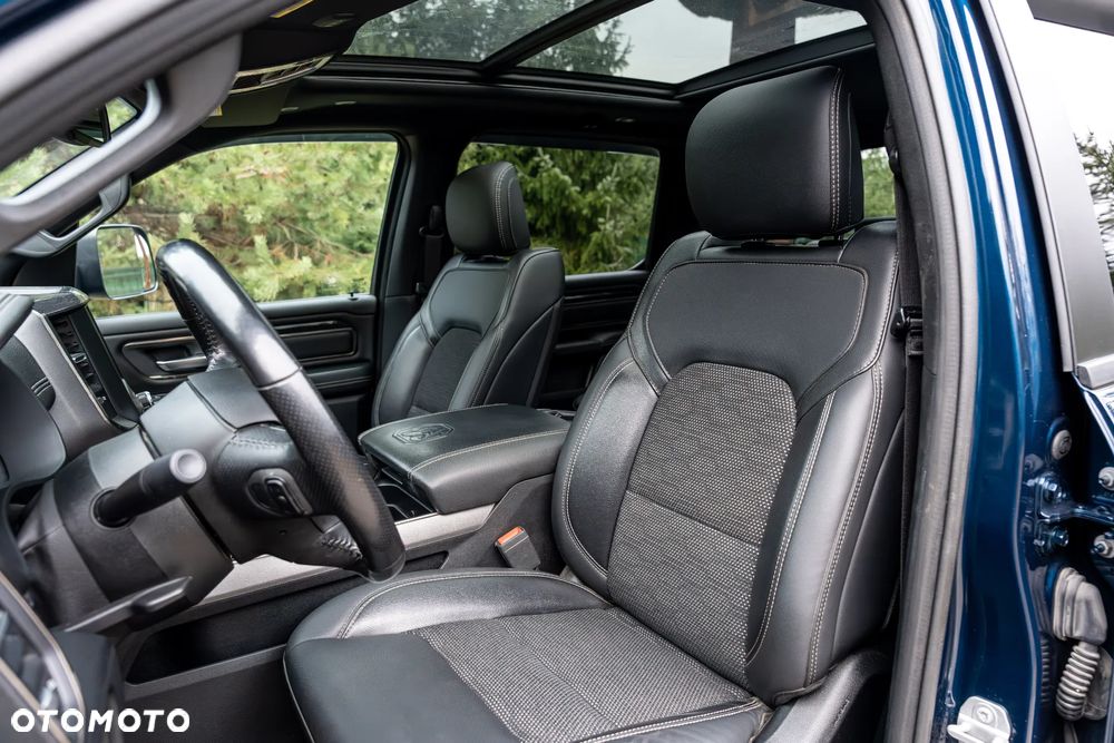 Dodge RAM 5.7 4x4 - 22