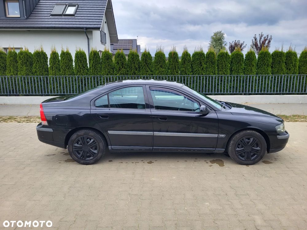 Volvo S60 2.4 Momentum - 10