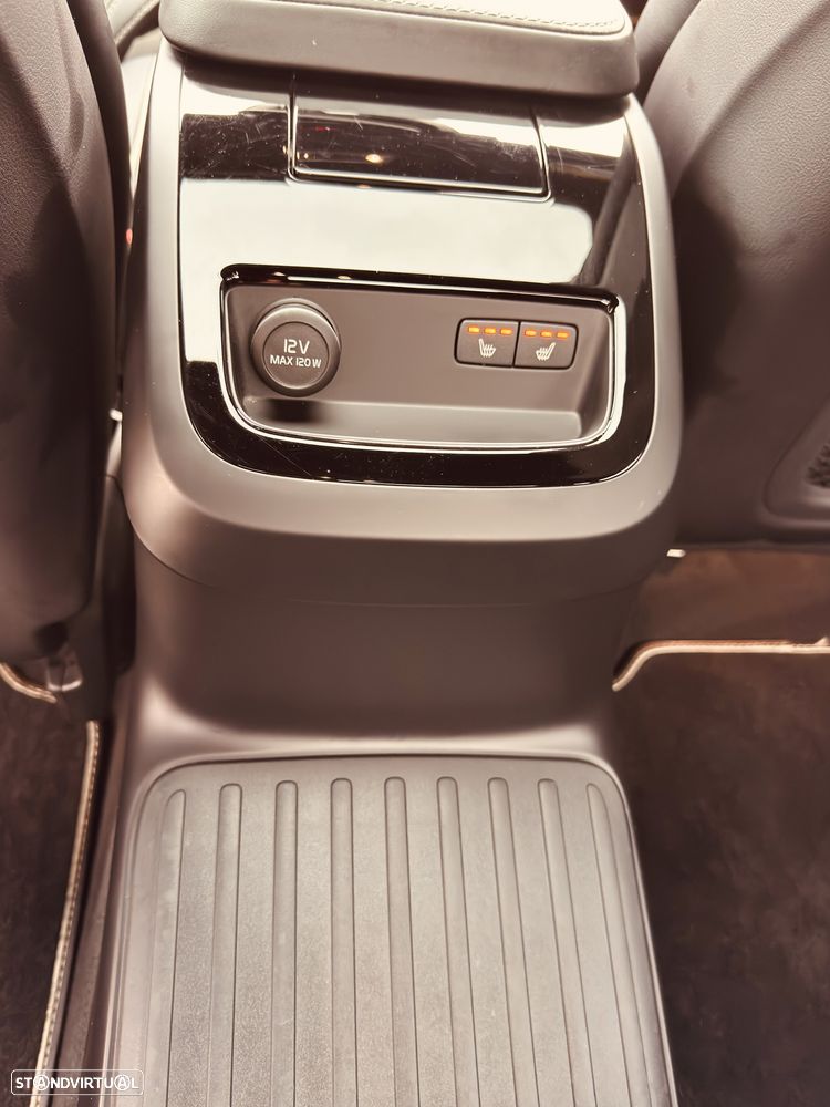 Volvo S90 T8 Twin Engine AWD Geartronic R Design - 26