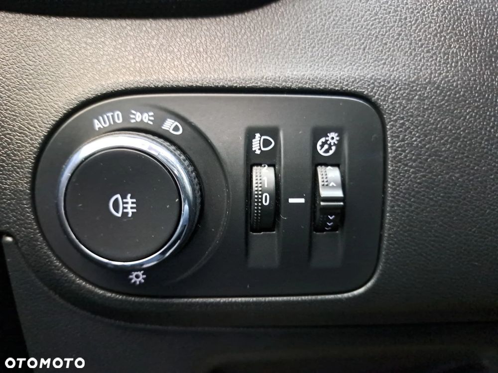 Opel Crossland X 1.5 CDTI Eco Enjoy S&S - 24