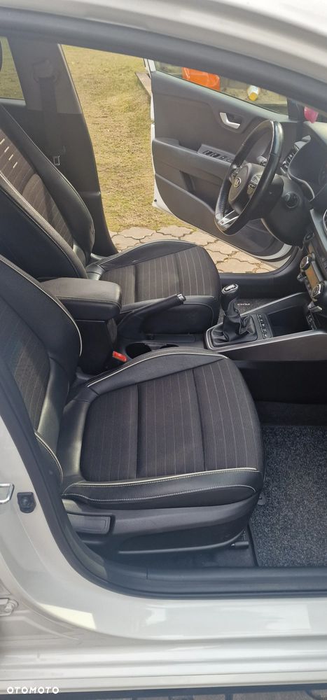 Kia Rio 1.0 T-GDI GT-Line - 12