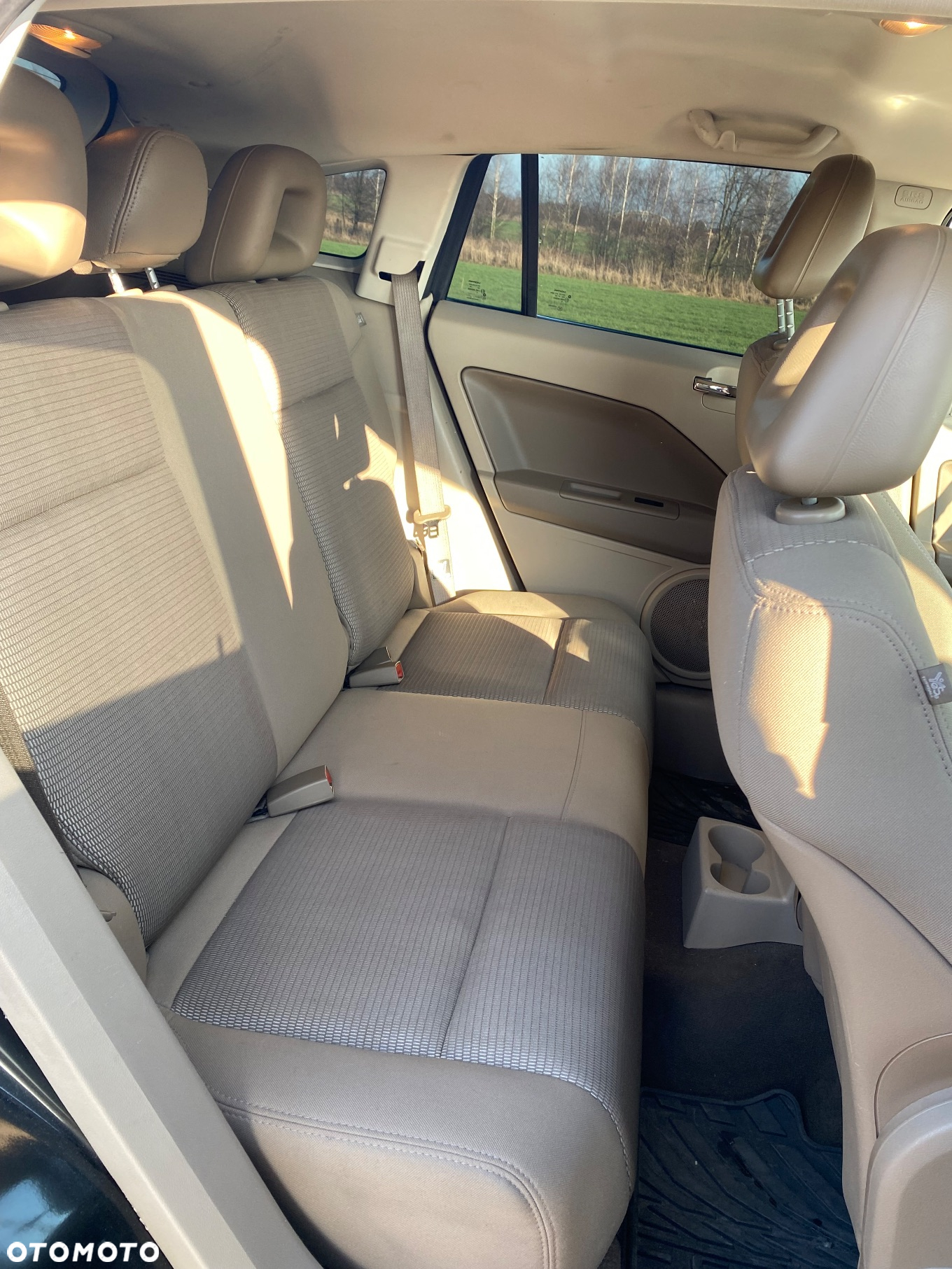 Dodge Caliber - 27