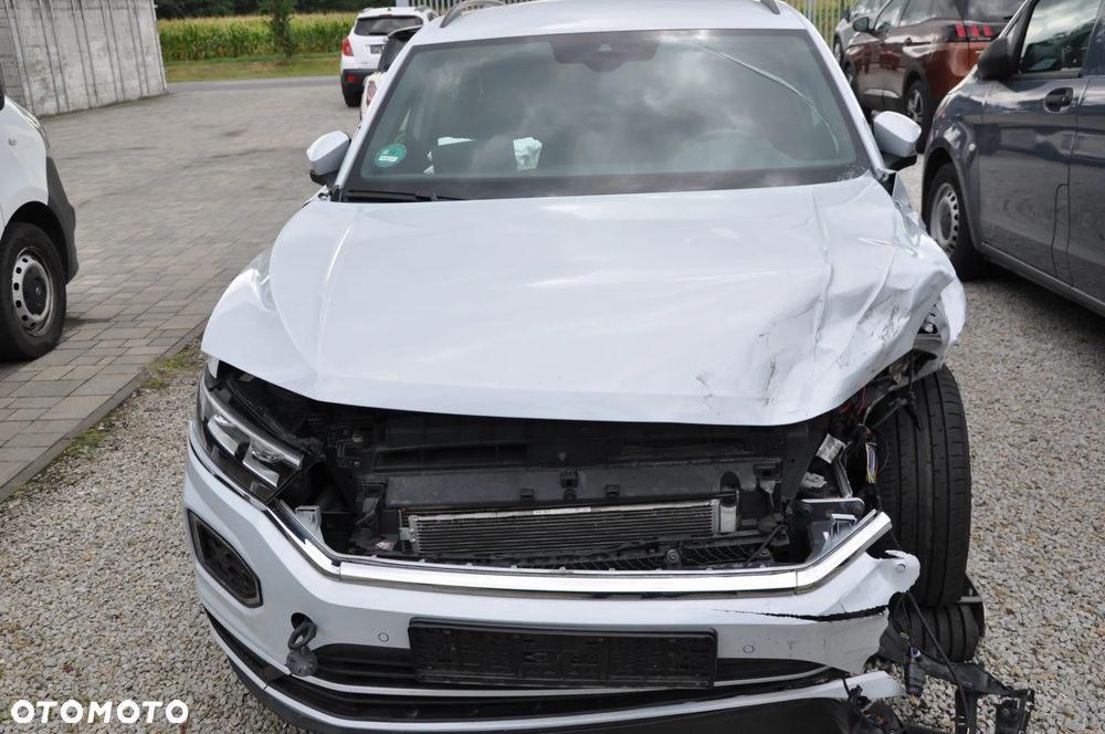 Volkswagen T-Roc 2.0 TDI SCR 4MOTION DSG R-Line - 2