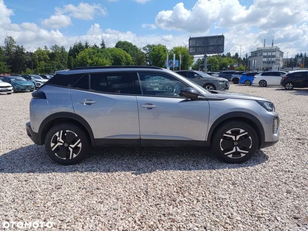 Peugeot 2008 - 4