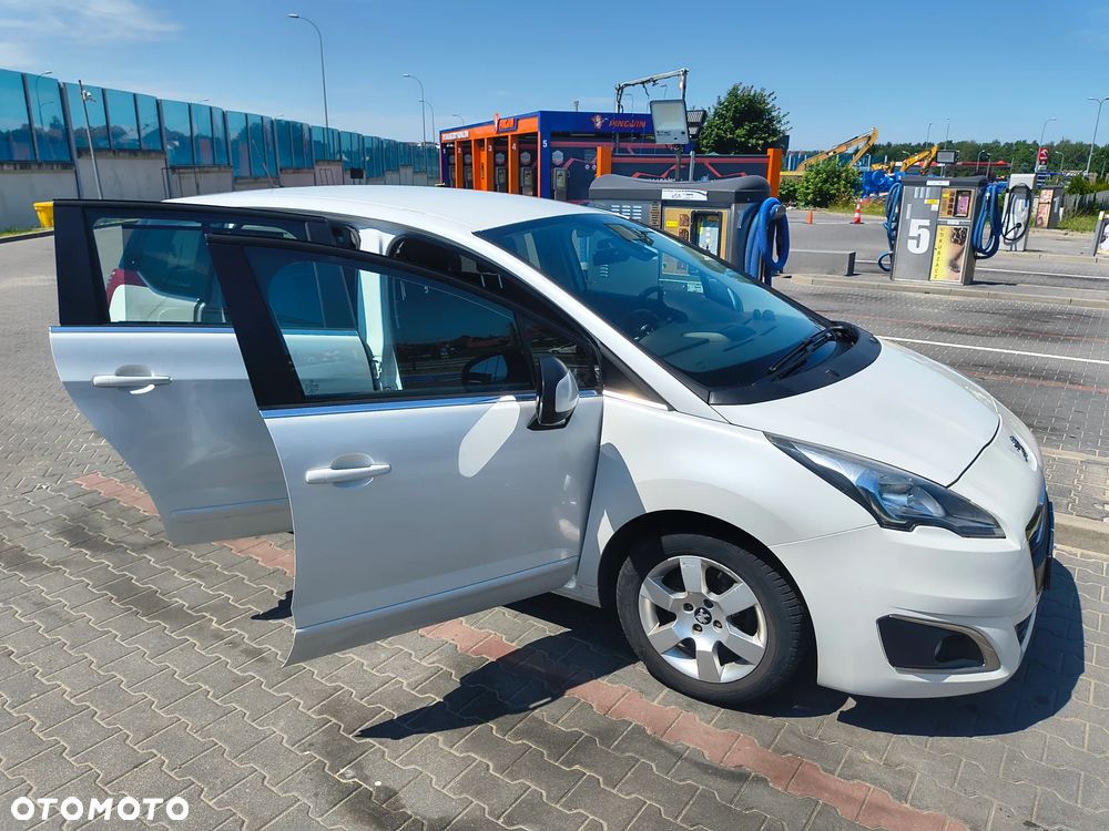 Peugeot 5008 HDI 150 Active - 20
