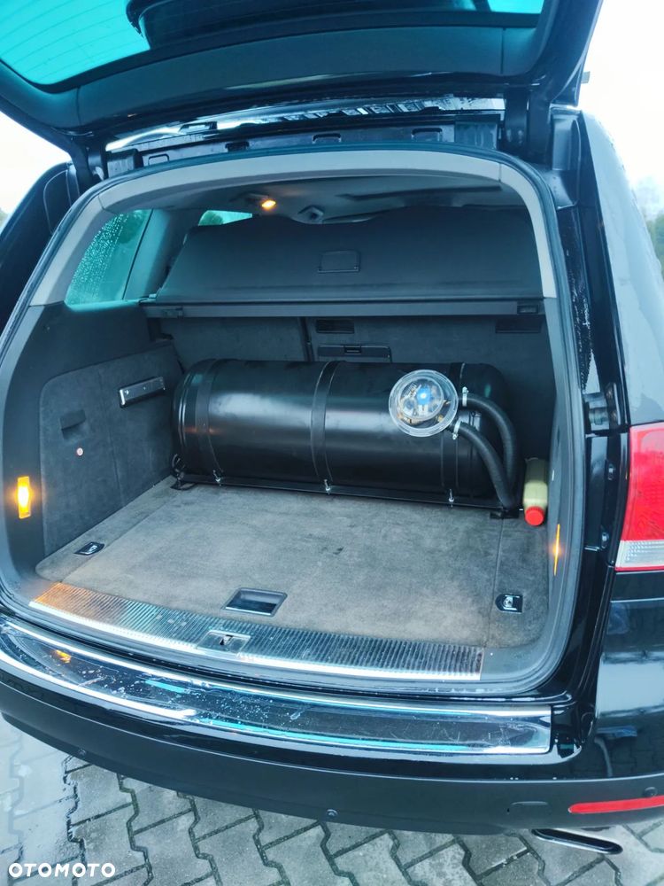 Volkswagen Touareg 3.2 V6 Automatik - 11