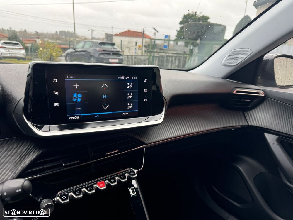 Peugeot 2008 1.2 PureTech Active - 7