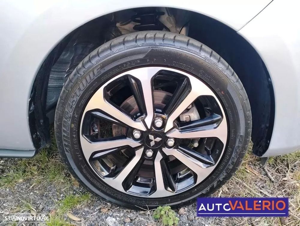 Mitsubishi Space Star 1.2 Intense Connect Edition - 35