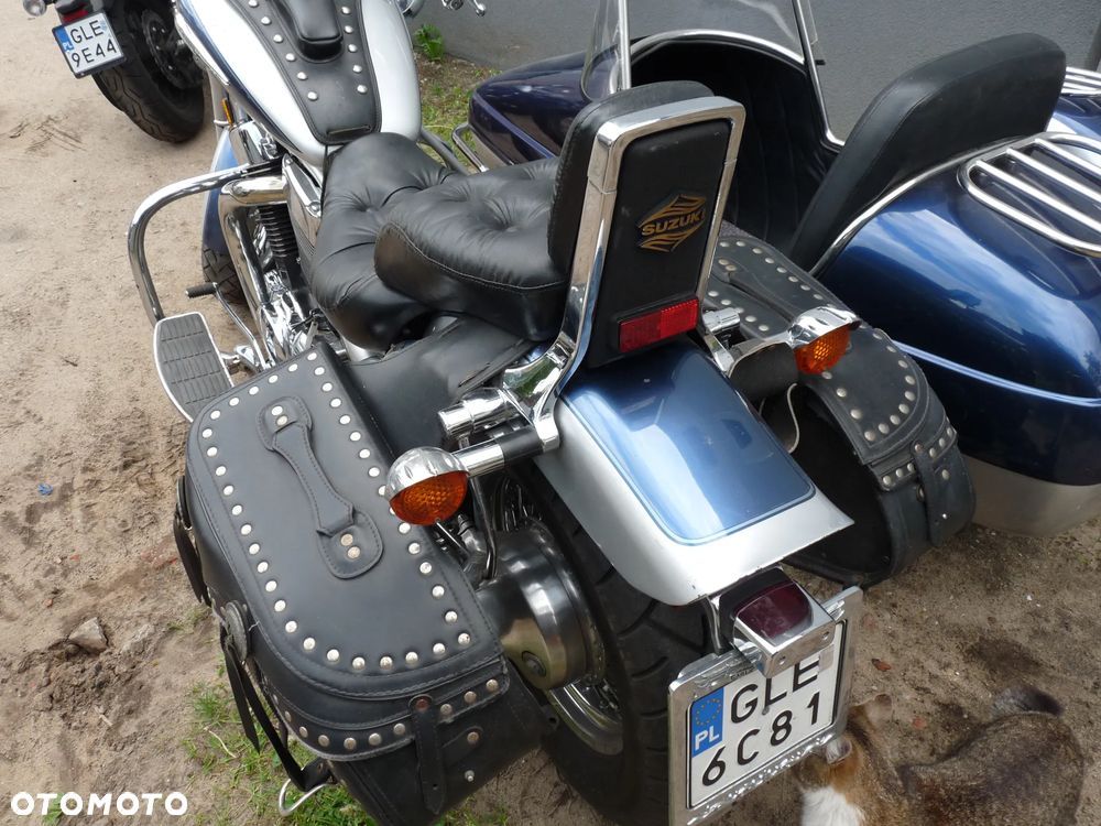 Suzuki Intruder - 4