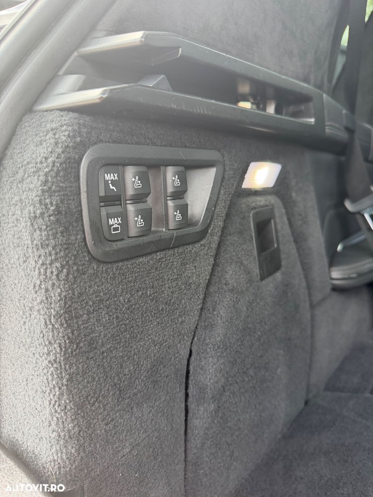 BMW X7 - 14