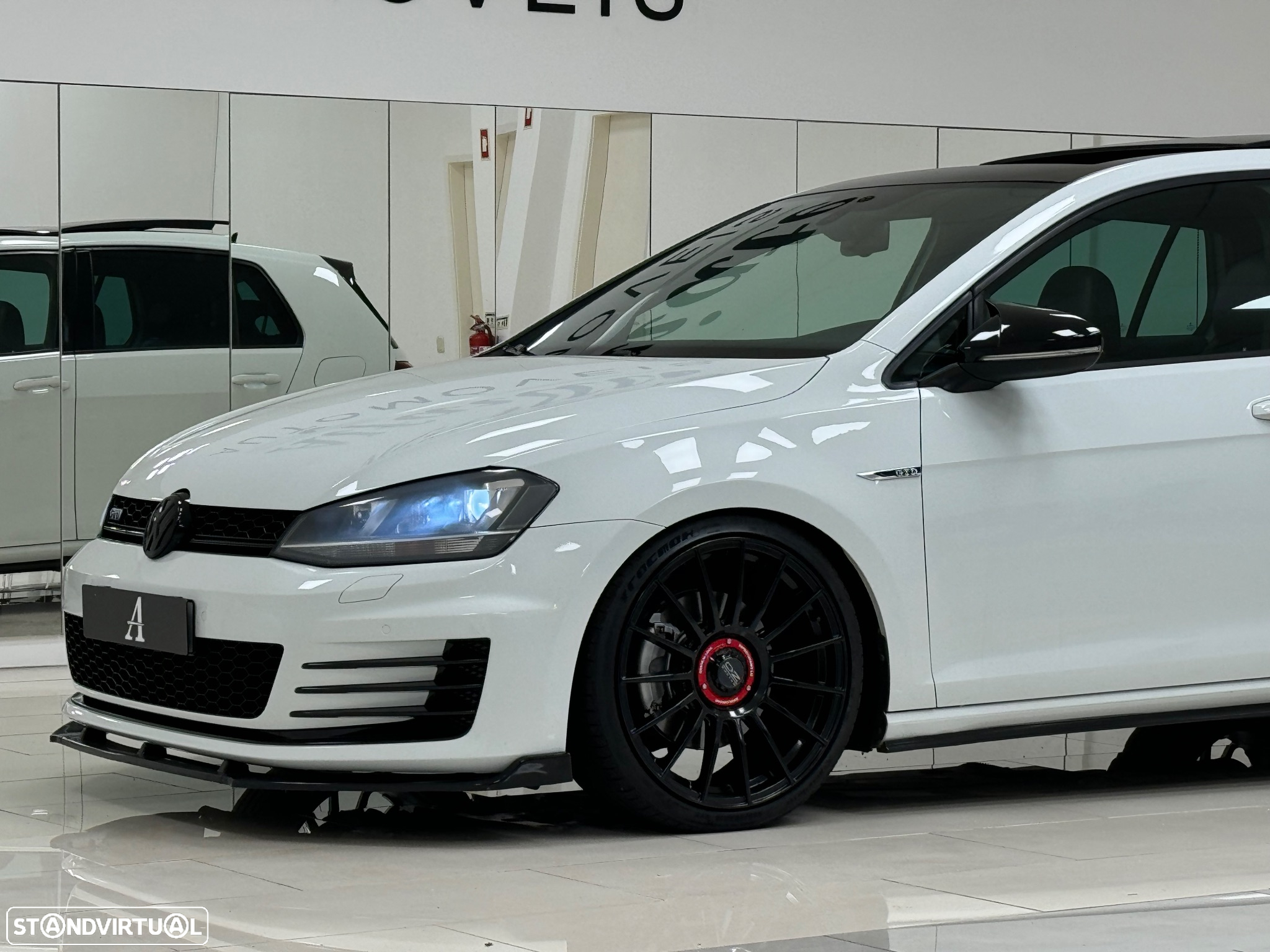 VW Golf 2.0 TDI GTD DSG - 6