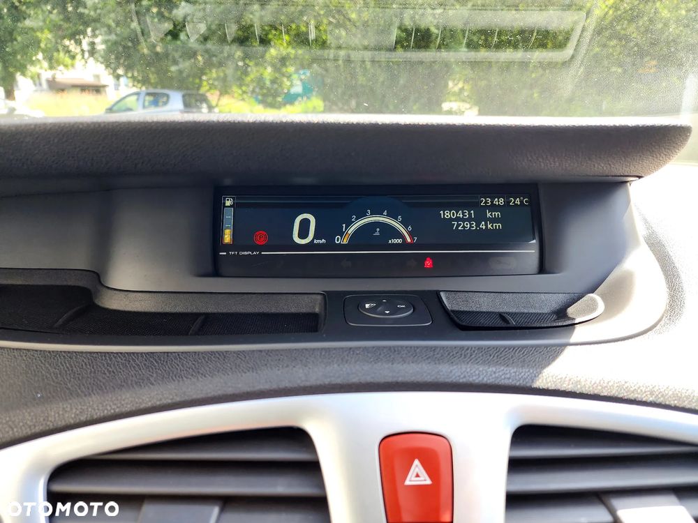 Renault Scenic 1.6 16V 110 Dynamique - 39