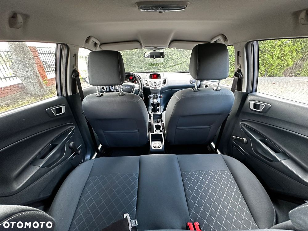 Ford Fiesta 1.25 Ambiente - 22