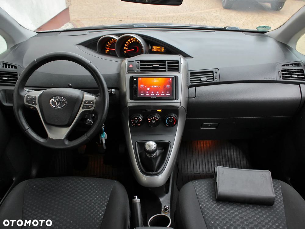 Toyota Verso 1.6 7-Sitzer Life - 6