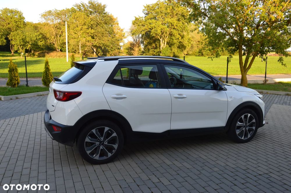 Kia Stonic 1.6 CRDi SCR L - 8