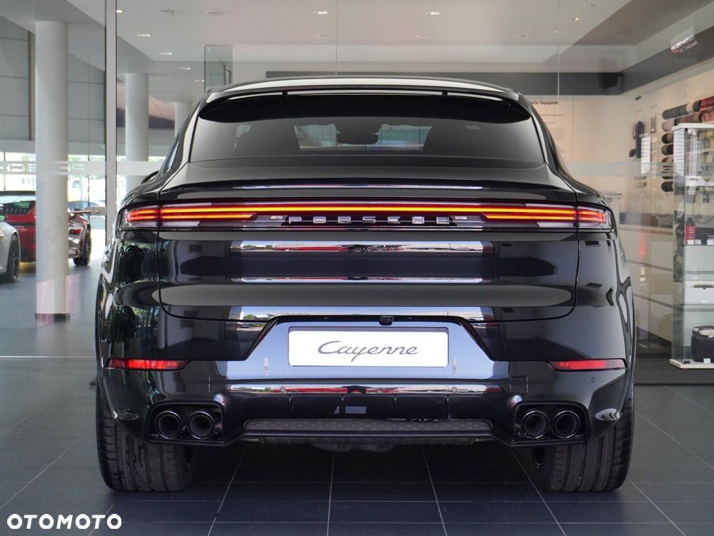 Porsche Cayenne Black Edition - 16