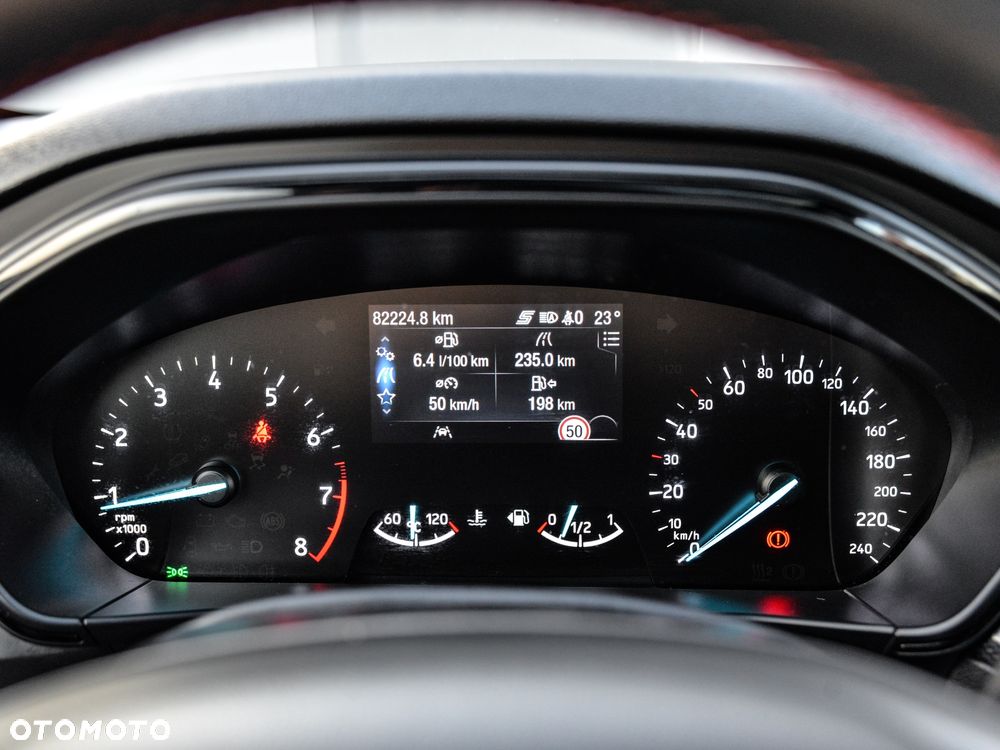 Ford Focus 1.5 EcoBoost ST-Line - 40
