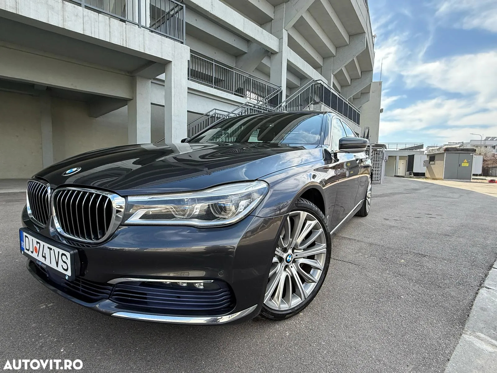 BMW Seria 7 740d xDrive - 3