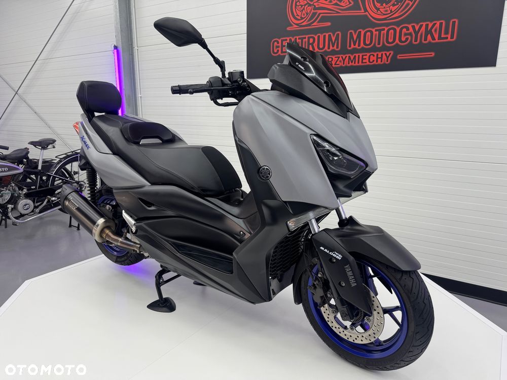 Yamaha X-max - 4