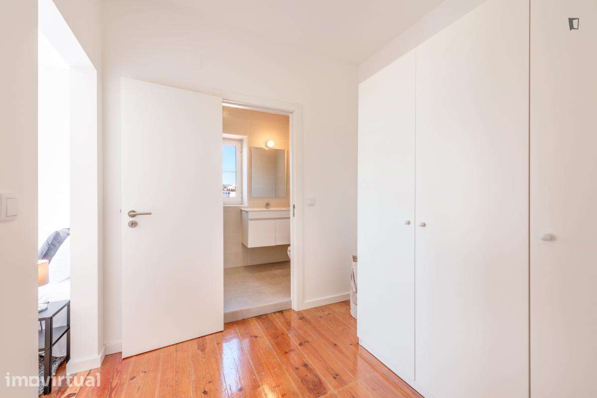 Quarto - localizado em Mouraria Lisbon - Grande imagem: 2/19