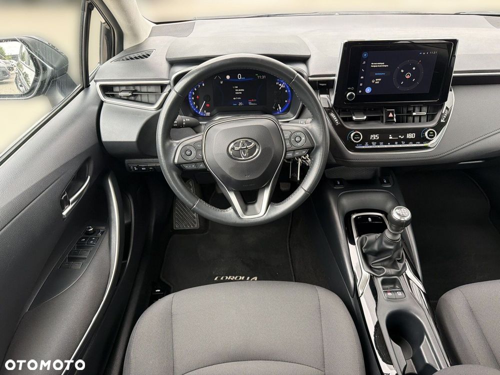 Toyota Corolla - 14