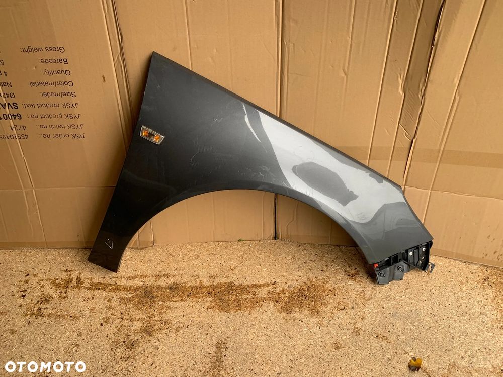 Błotnik prawy przód Opel Insignia A 2008-