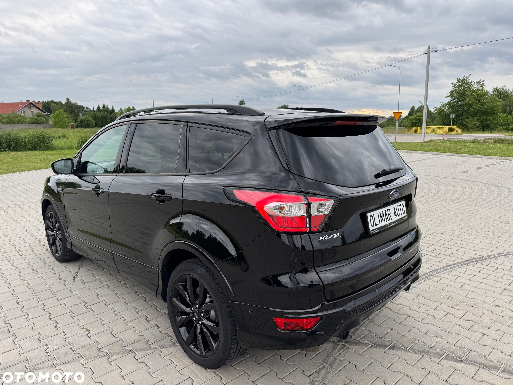 Ford Kuga - 8