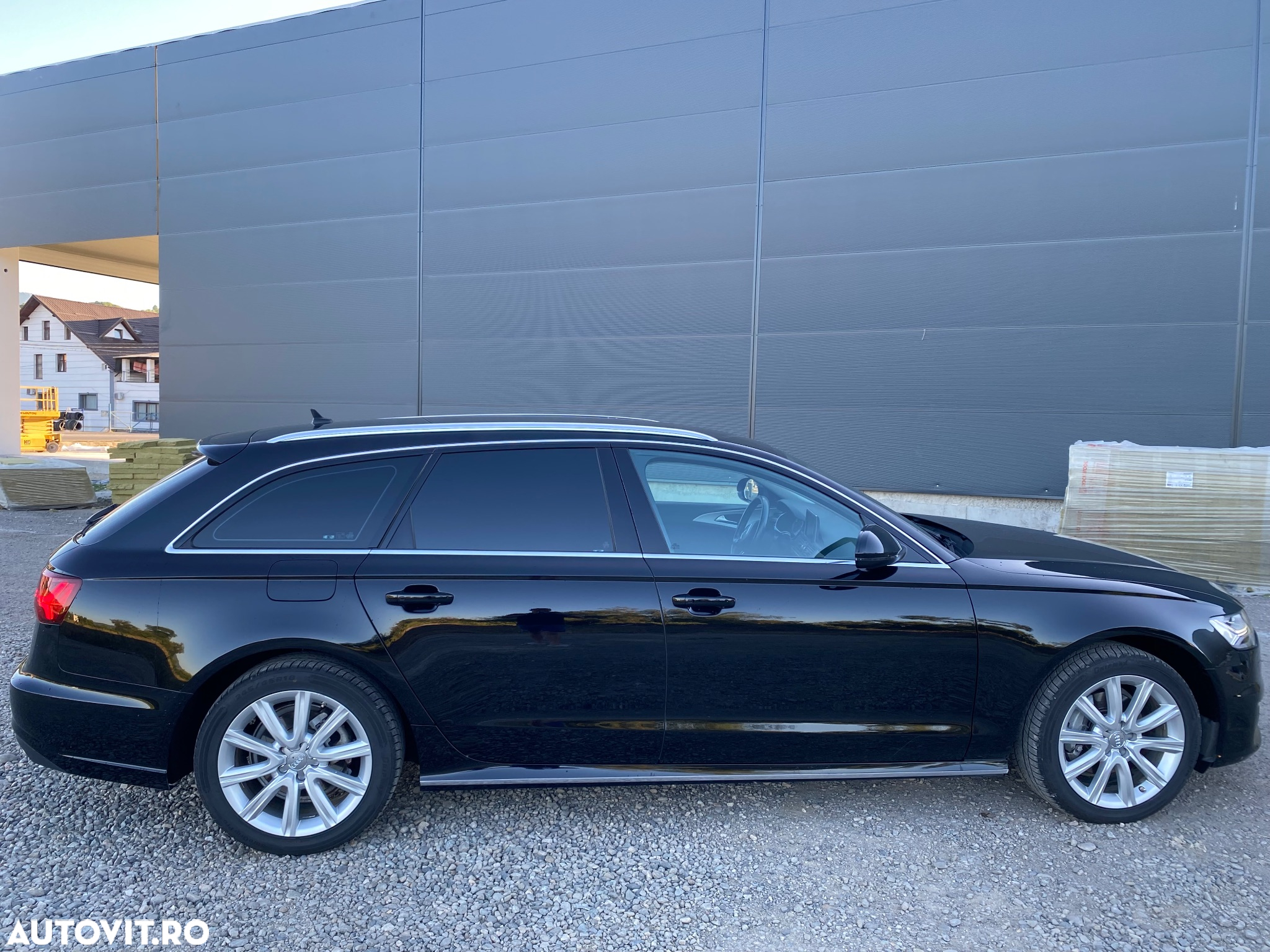 Audi A6 Avant 2.0 TDI Ultra DPF S tronic - 2