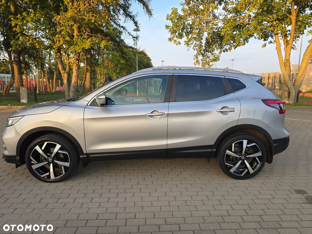 Nissan Qashqai - 2