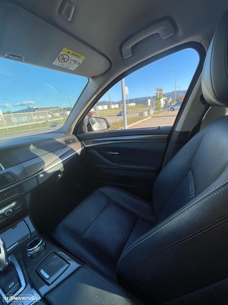BMW 520 d Line Modern Auto - 11