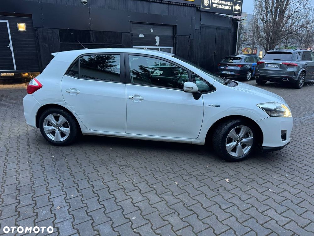 Toyota Auris - 15