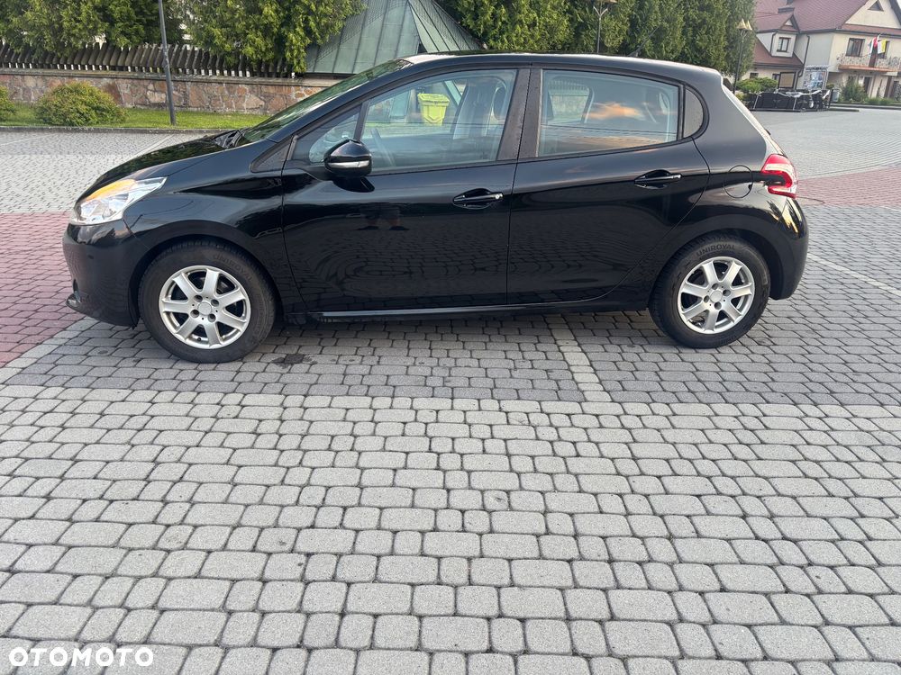 Peugeot 208 PureTech 82 Style - 14