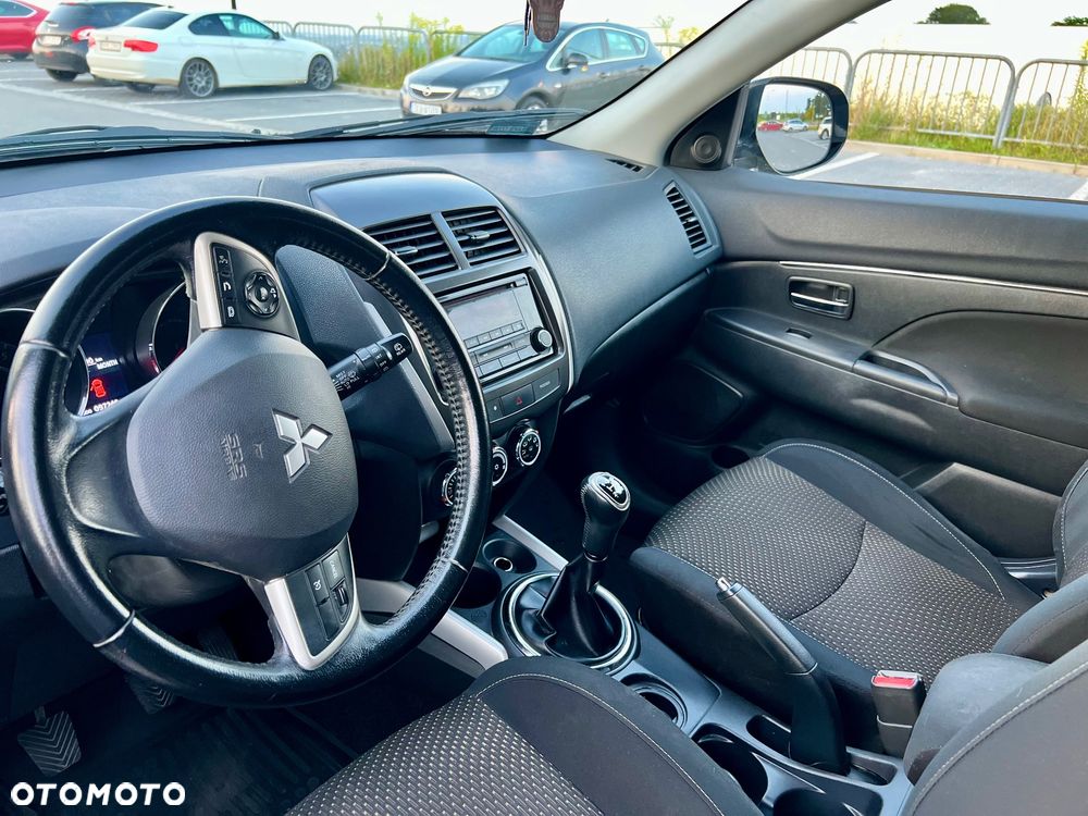 Mitsubishi ASX 1.6 Invite - 10