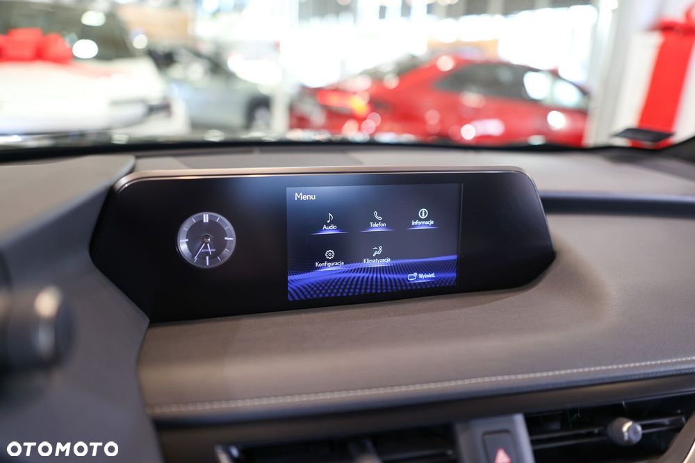 Lexus UX - 22
