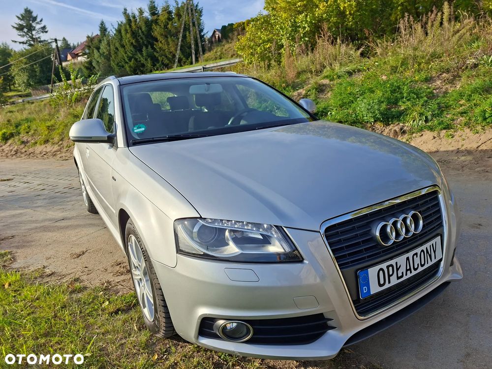 Audi A3 Sportback 1.6 TDI DPF S line Sportpaket - 30