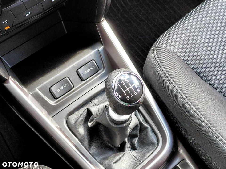 Suzuki Vitara - 20