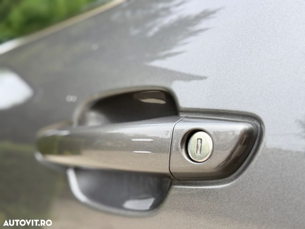 Citroën C5 Aircross 1.6 PHEV FWD 225 EAT8 MAX - 12