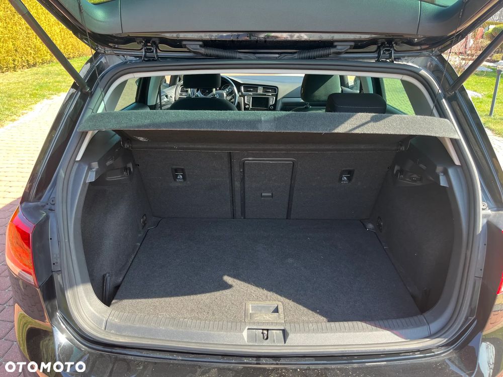 Volkswagen Golf 1.2 TSI BMT Trendline - 18