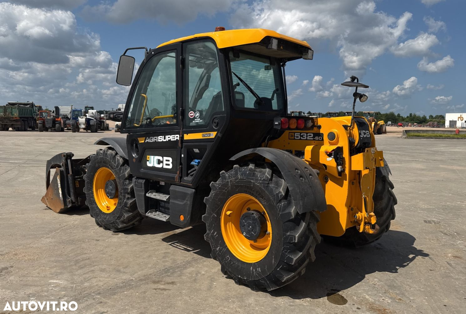 JCB 532-60 AgriSuper Chariot Telescopic - 4