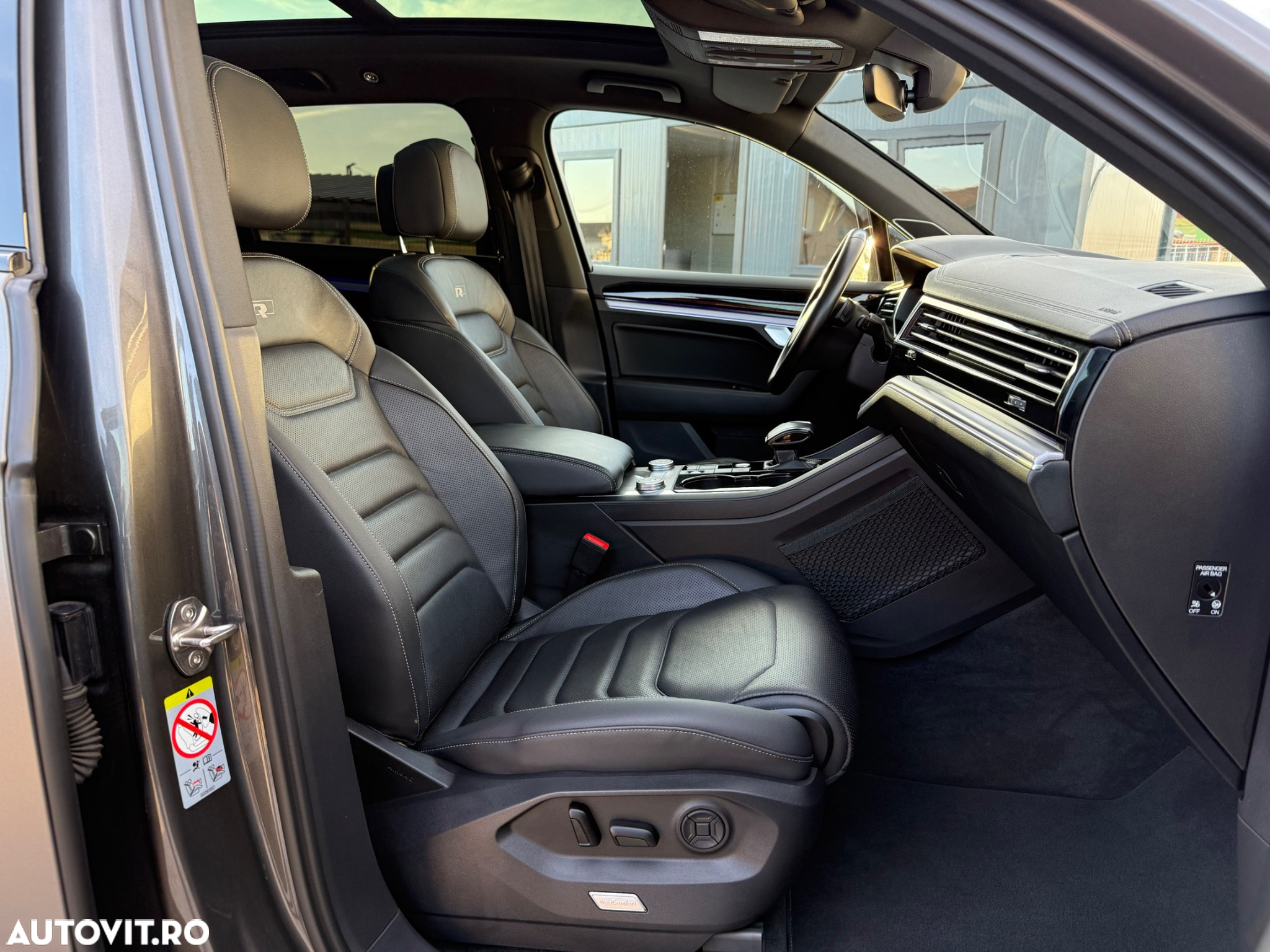 Volkswagen Touareg 3.0 V6 TDI 4Motion DPF Automatik R-Line - 25