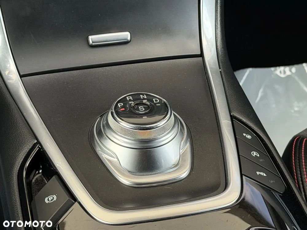 Ford S-Max 2.0 EcoBlue ST-LINE - 36