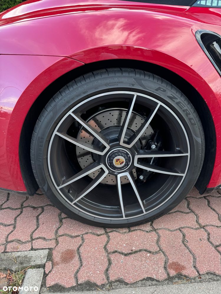 Porsche 911 Carrera Turbo - 11