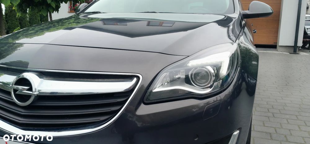 Opel Insignia - 15