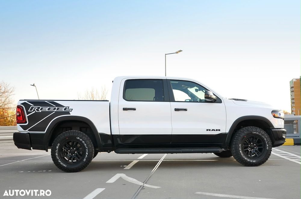 Dodge RAM - 7