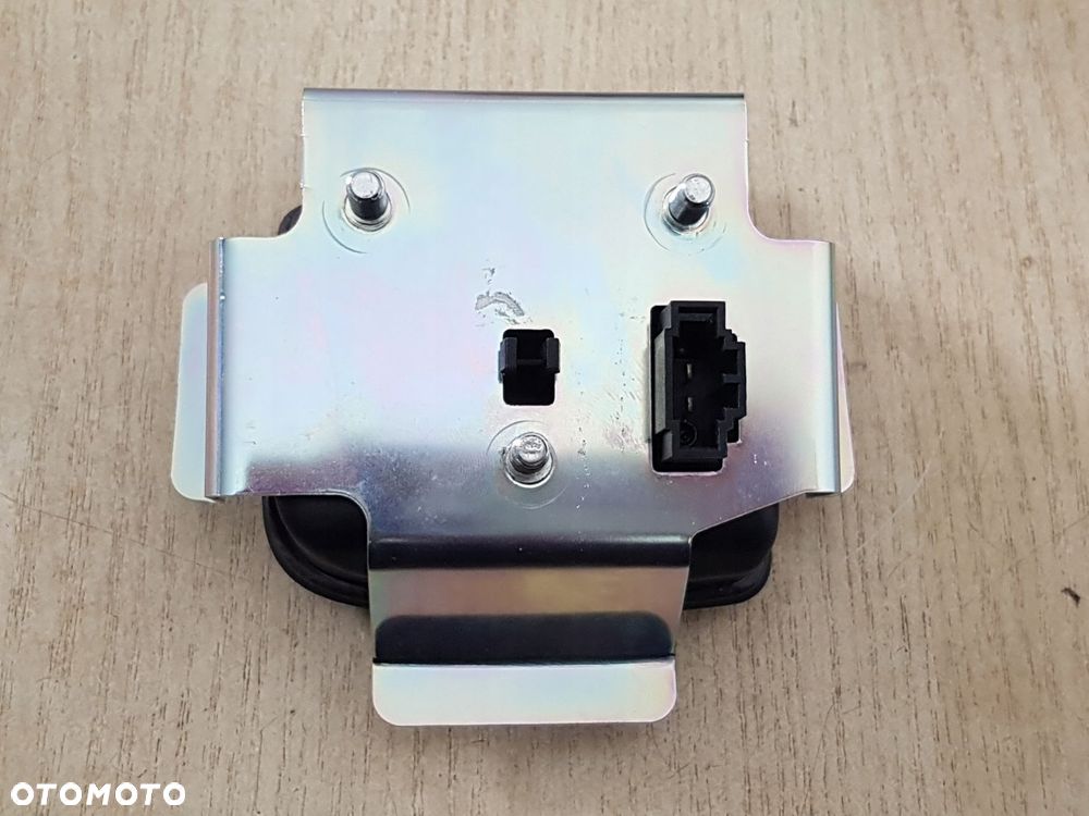 seat klamka zamek klapy bagażnika logo oe 6j4827565d - 4